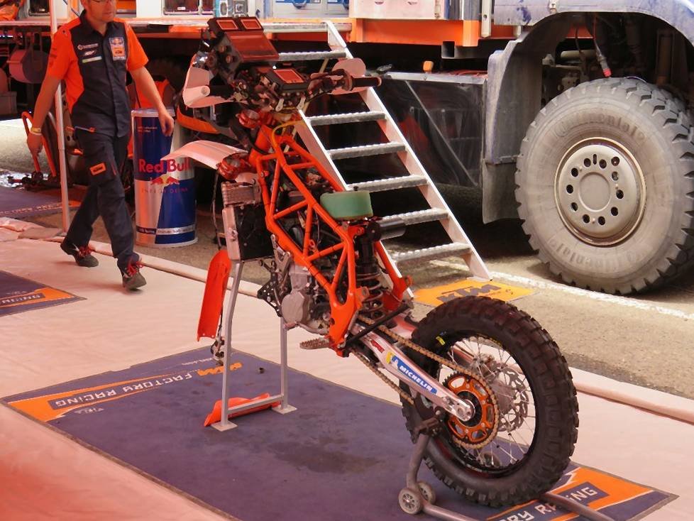 KTM Dakar